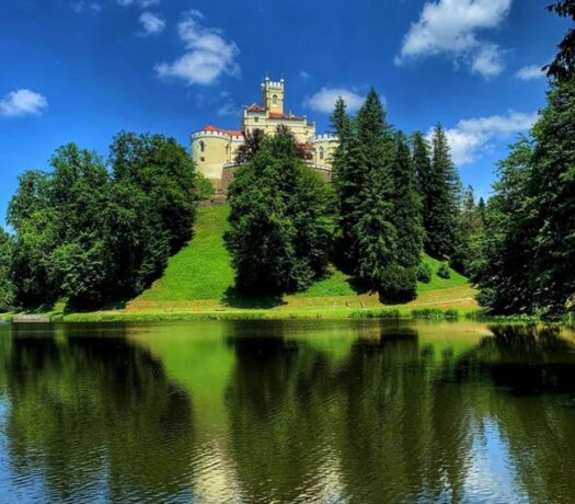 Croatia and Slovenia Private Tour - Trakoscan castle | Croatia Private Driver Guide